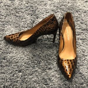 Donald J Pliner Aligator Heels Size 7M